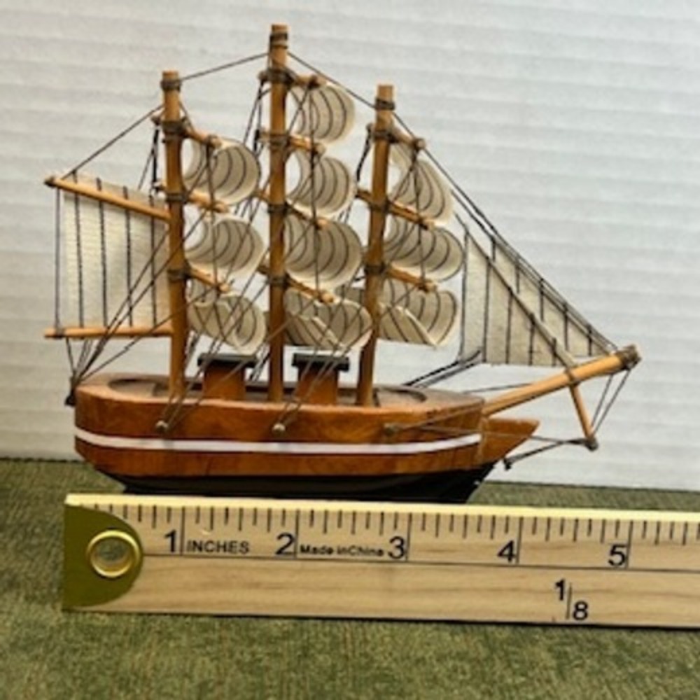 Belize Wooden Sailboat Model Tall Ship Nautical Souvenir Decor 5.5 Inch Vintage - Picture 7 of 8